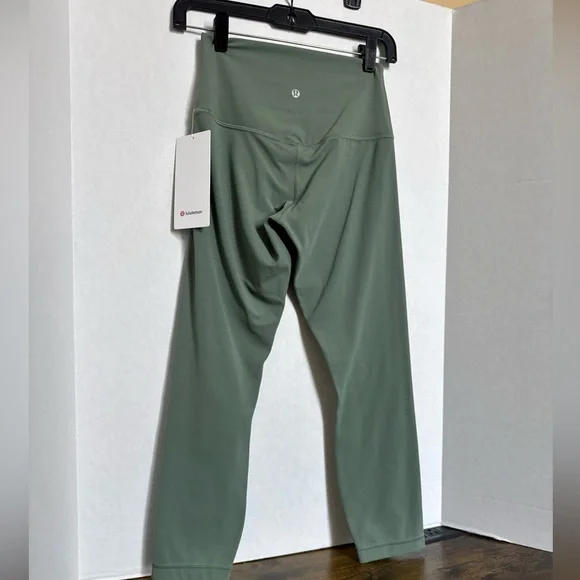 Lululemon Align HR Crop Pant 23” Size 6 Grey Eucalyptus NWT